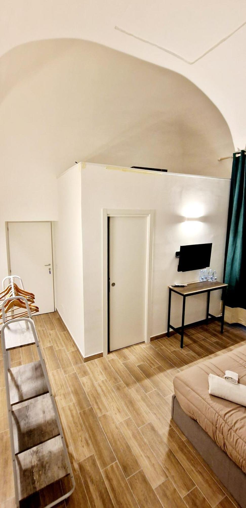 Tribunali Platamon Gasthof Neapel